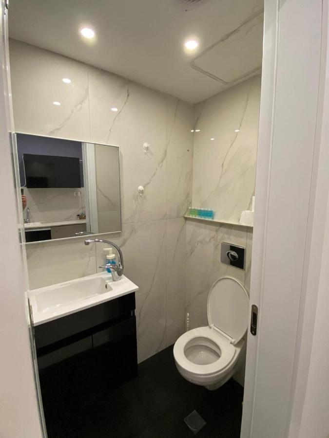 Hotel Rothschild 79 Petach Tikva Esterno foto