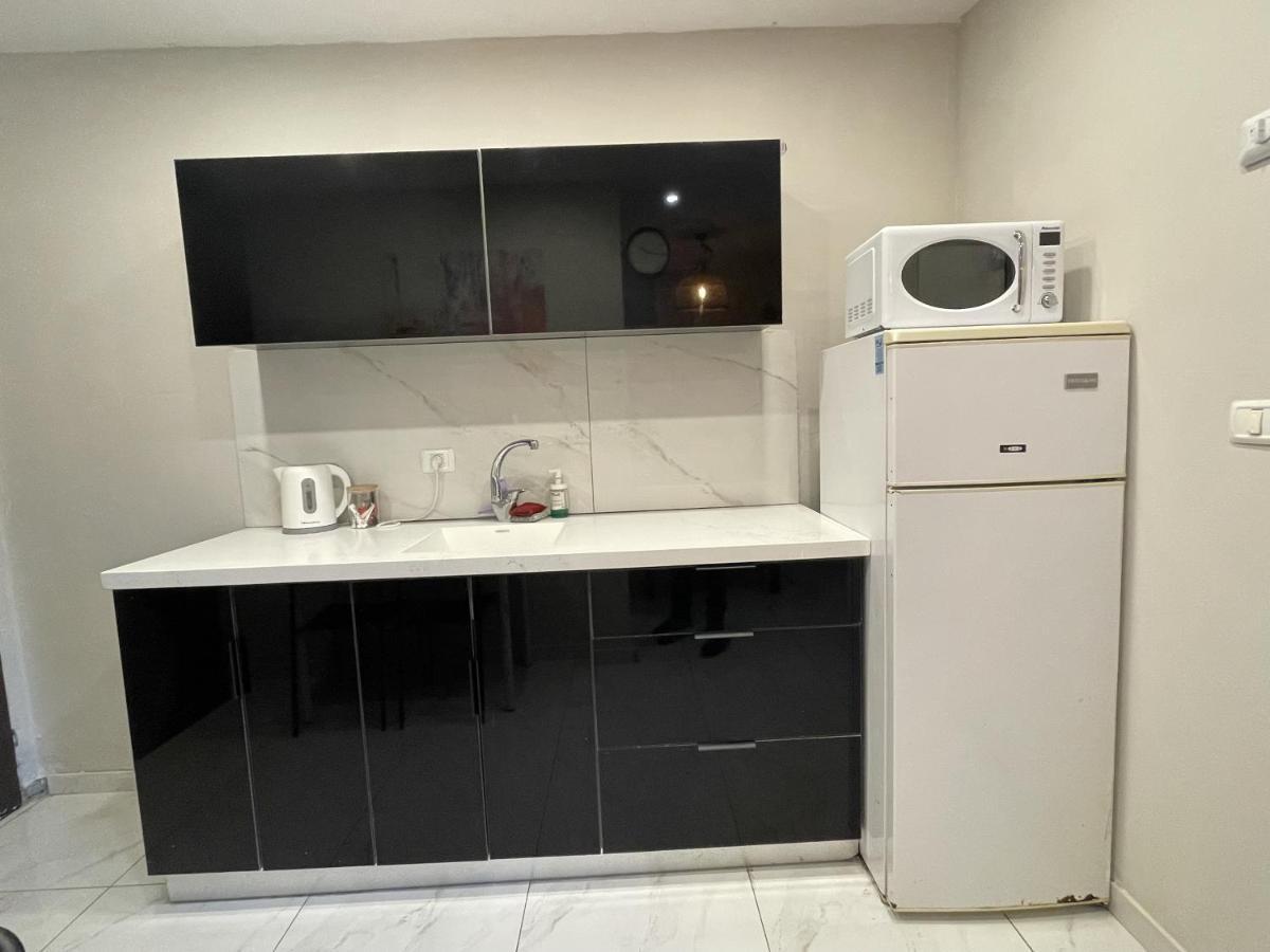 Hotel Rothschild 79 Petach Tikva Esterno foto